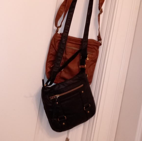 Purses - Picture 4 of 7